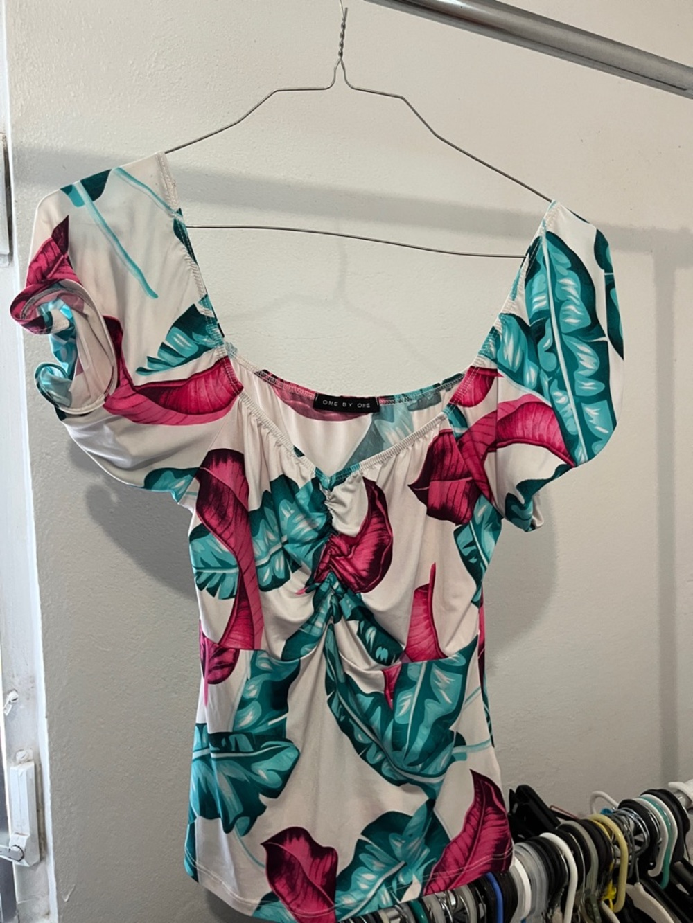 One by One White Tropical Ruched Puff-Sleeve Top